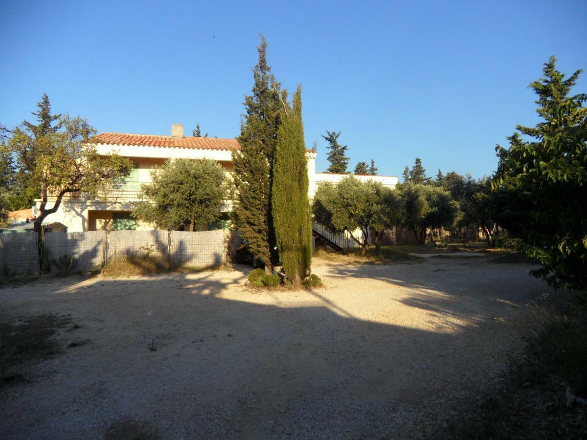 Mas Vincent Apartment La Fare-les-Oliviers Luaran gambar